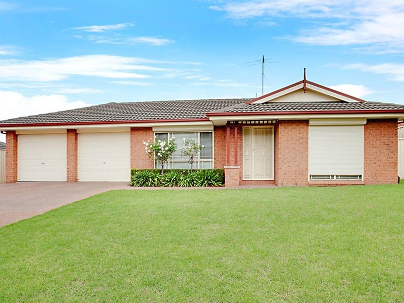 10 McLaughlin Circuit, Bradbury NSW 2560