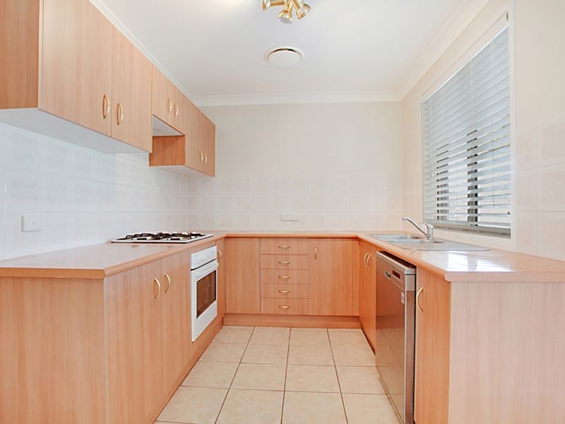 10 McLaughlin Circuit, Bradbury NSW 2560