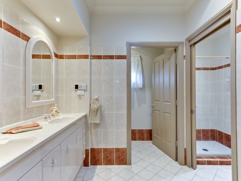 50 Menangle Rd, Camden NSW 2570