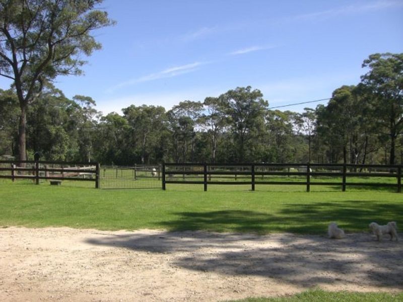 15 YALLAH STREET, Belimbla Park NSW 2570