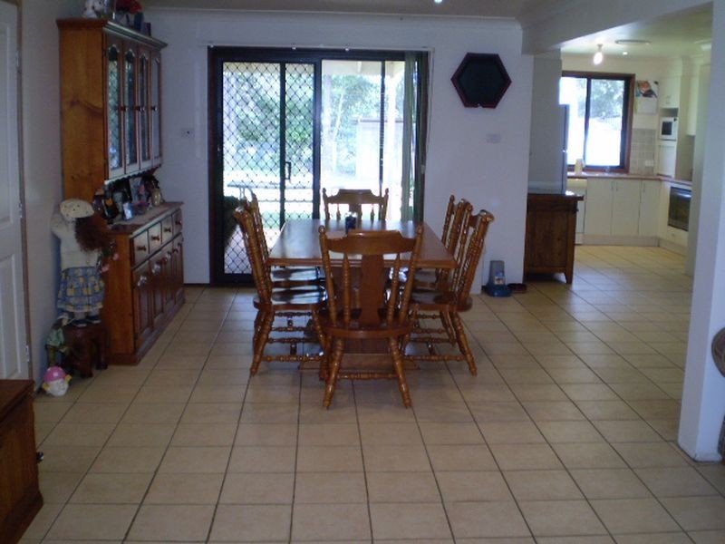 15 YALLAH STREET, Belimbla Park NSW 2570