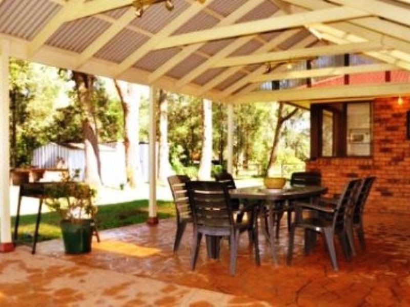 15 YALLAH STREET, Belimbla Park NSW 2570