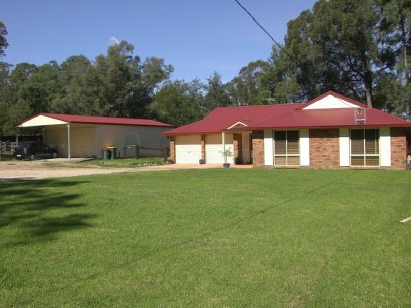 15 YALLAH STREET, Belimbla Park NSW 2570