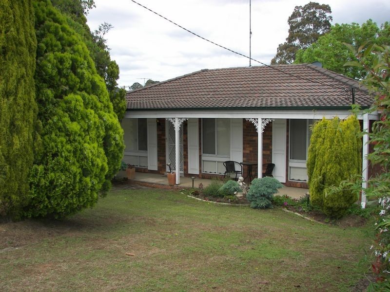 84 Berallier Drive, Camden South NSW 2570