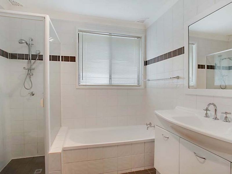 1 Blackbutt Place, The Oaks NSW 2570