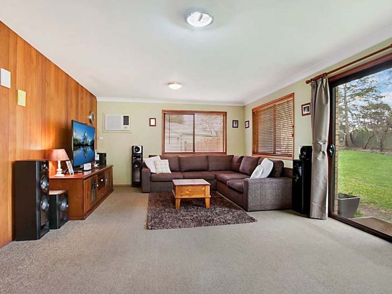 1 Blackbutt Place, The Oaks NSW 2570