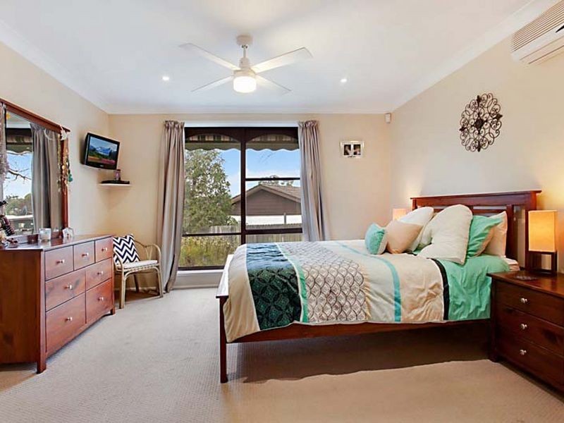 1 Blackbutt Place, The Oaks NSW 2570