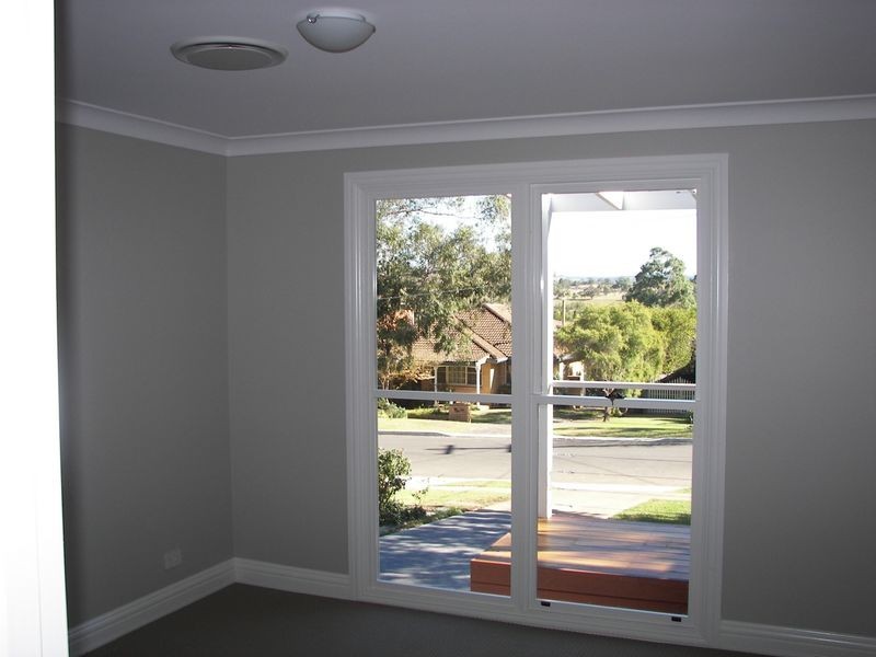 60 PINDARI AVENUE, Camden NSW 2570