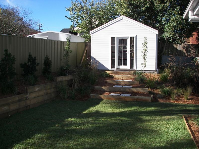 60 PINDARI AVENUE, Camden NSW 2570