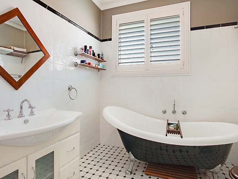 54 Menangle Road, Camden NSW 2570