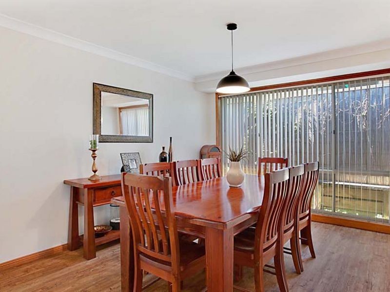 8 Irwin Court, Narellan Vale NSW 2567