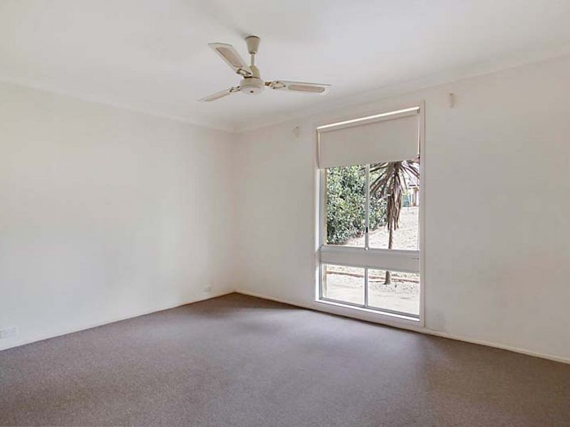 84 Berallier Drive, Camden South NSW 2570