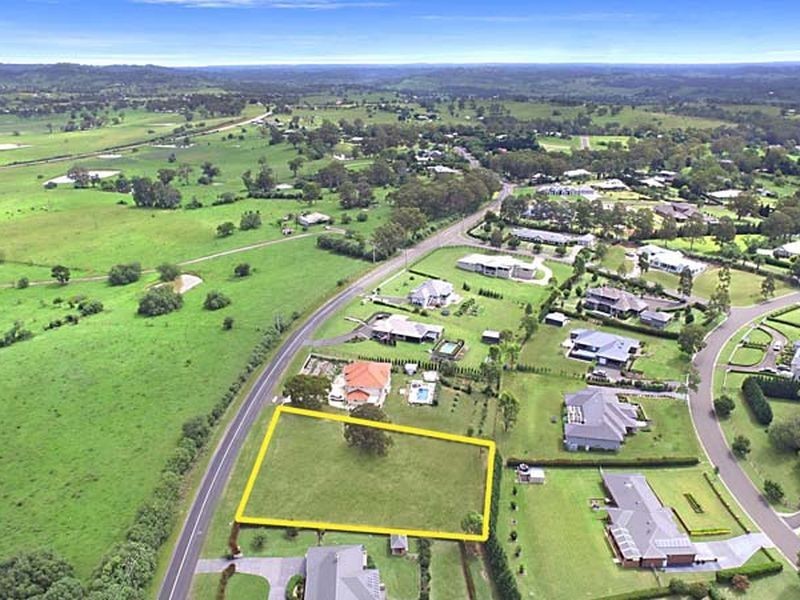 60 The Old Oaks Road, Grasmere NSW 2570