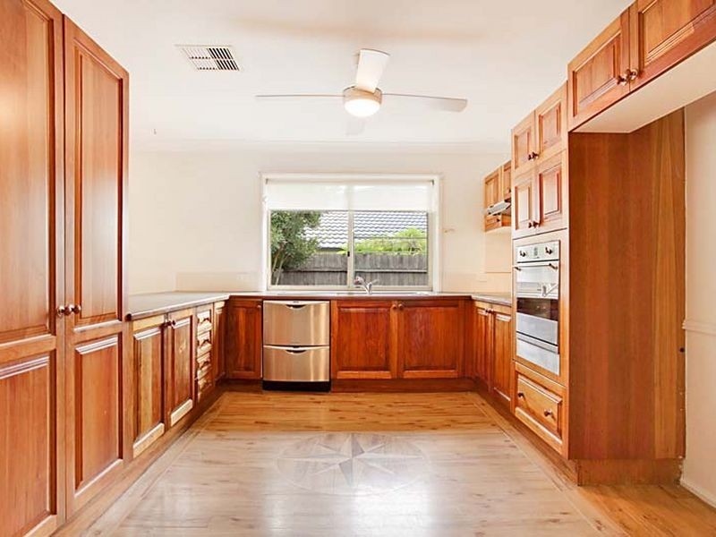 24 Cashmere Drive, Elderslie NSW 2570
