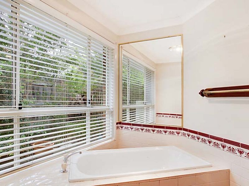 24 Cashmere Drive, Elderslie NSW 2570