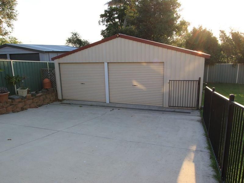 3 Maple Avenue, The Oaks NSW 2570
