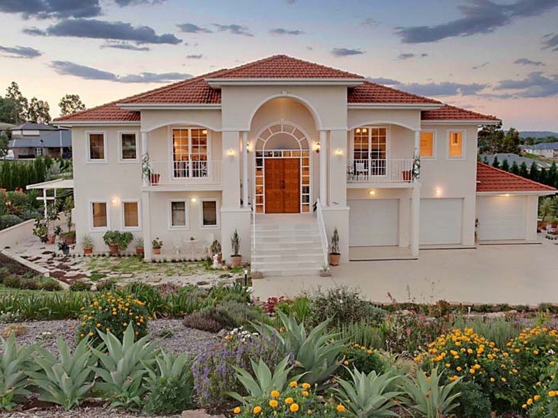 62 The Old Oaks Road, Grasmere NSW 2570