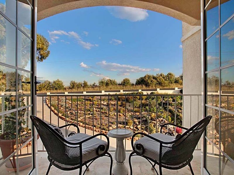 62 The Old Oaks Road, Grasmere NSW 2570