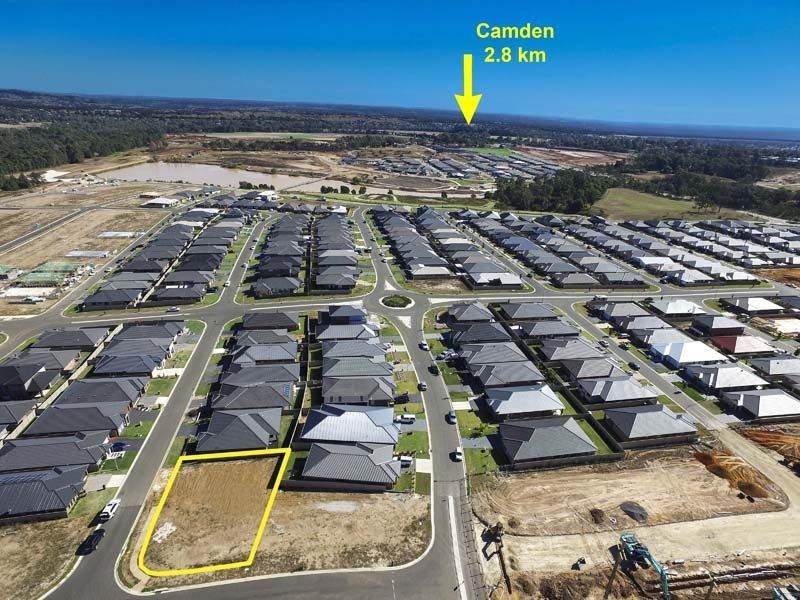 35 Dutton Street, Spring Farm NSW 2570
