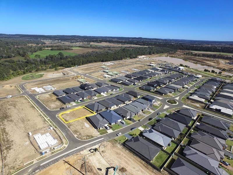 35 Dutton Street, Spring Farm NSW 2570