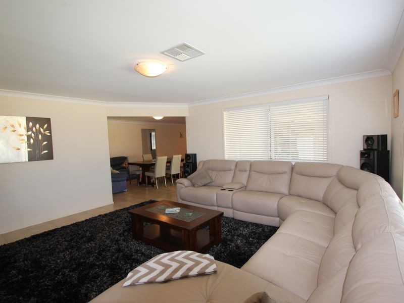 20 Thorn Avenue, Harrington Park NSW 2567