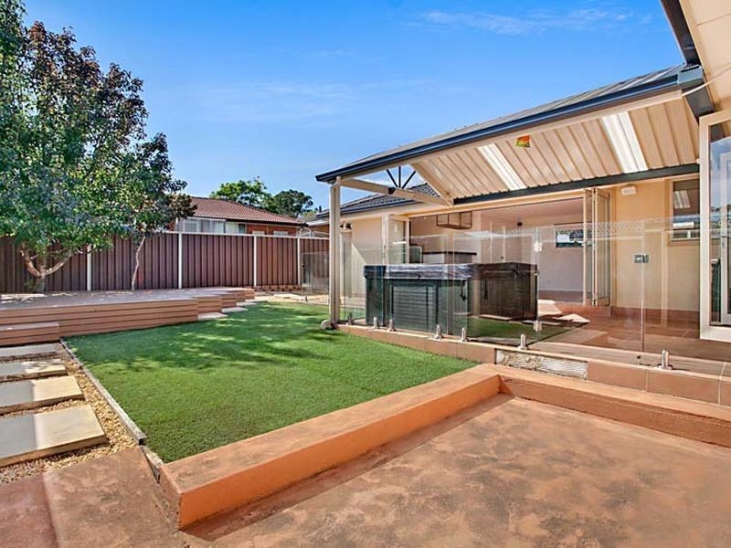 24 McCrae Drive, Camden South NSW 2570