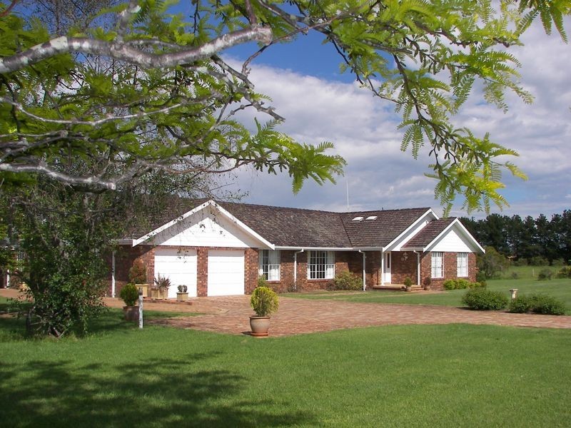 385 MT HERCULES ROAD, Razorback NSW 2571