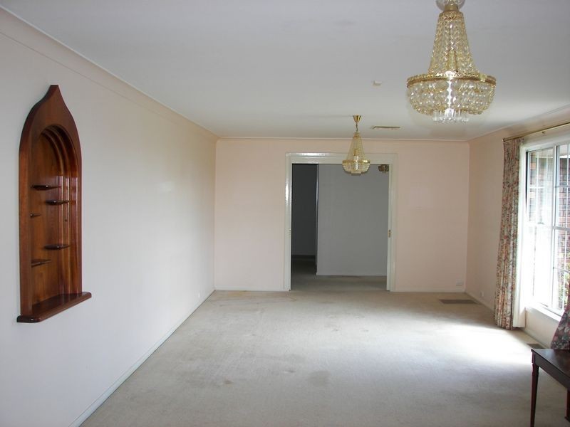 385 MT HERCULES ROAD, Razorback NSW 2571