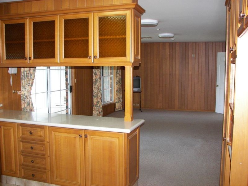 385 MT HERCULES ROAD, Razorback NSW 2571