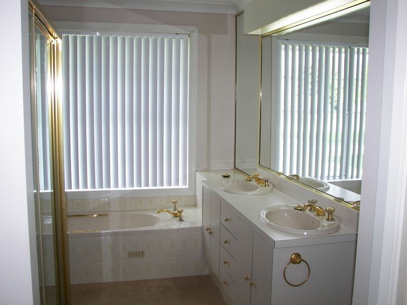 385 MT HERCULES ROAD, Razorback NSW 2571