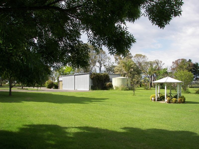 385 MT HERCULES ROAD, Razorback NSW 2571