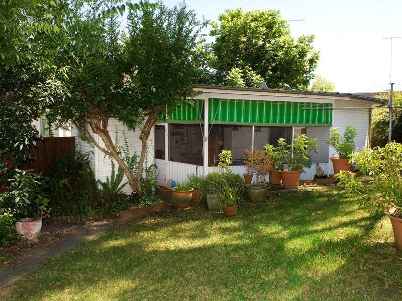 36 Pindari Avenue, Camden NSW 2570