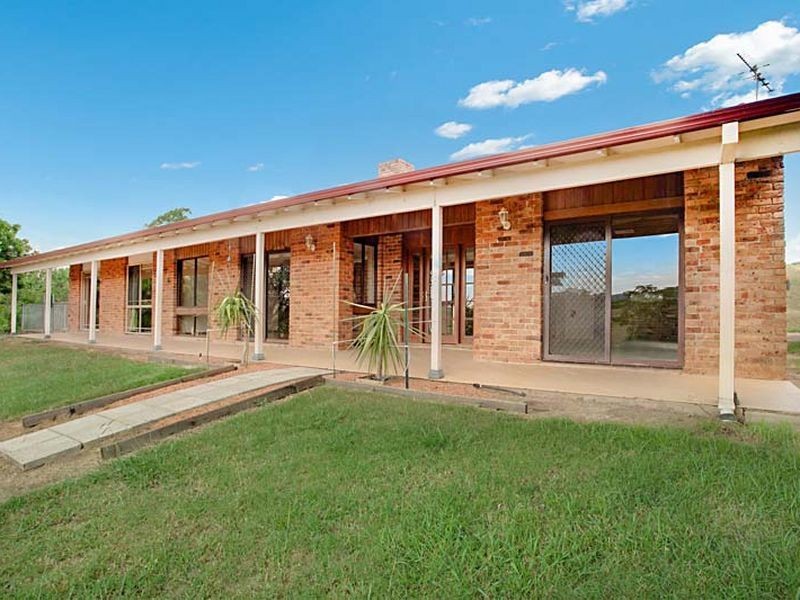 560 Menangle Road, Douglas Park NSW 2569