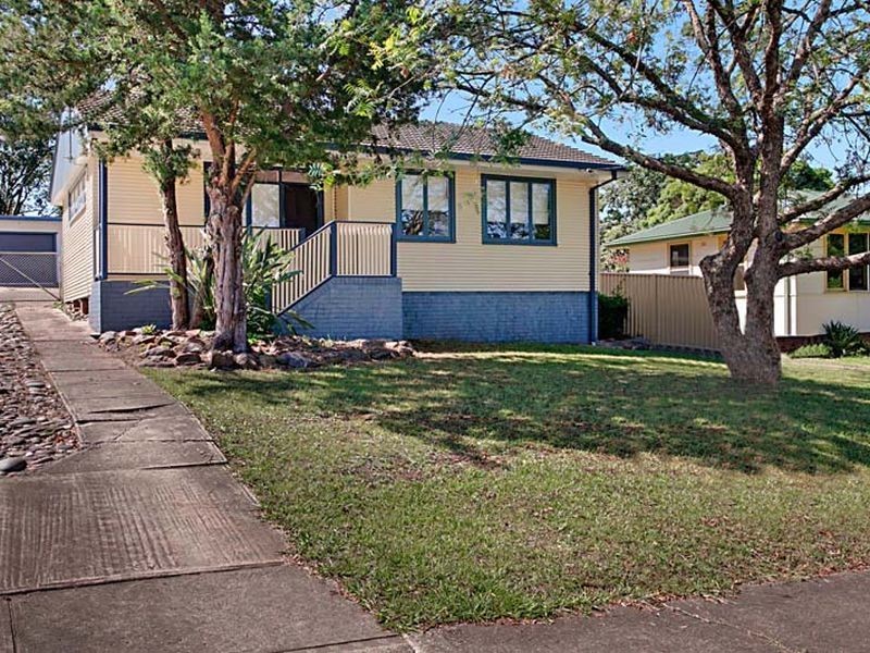 21 Hawkey Crescent, Camden NSW 2570