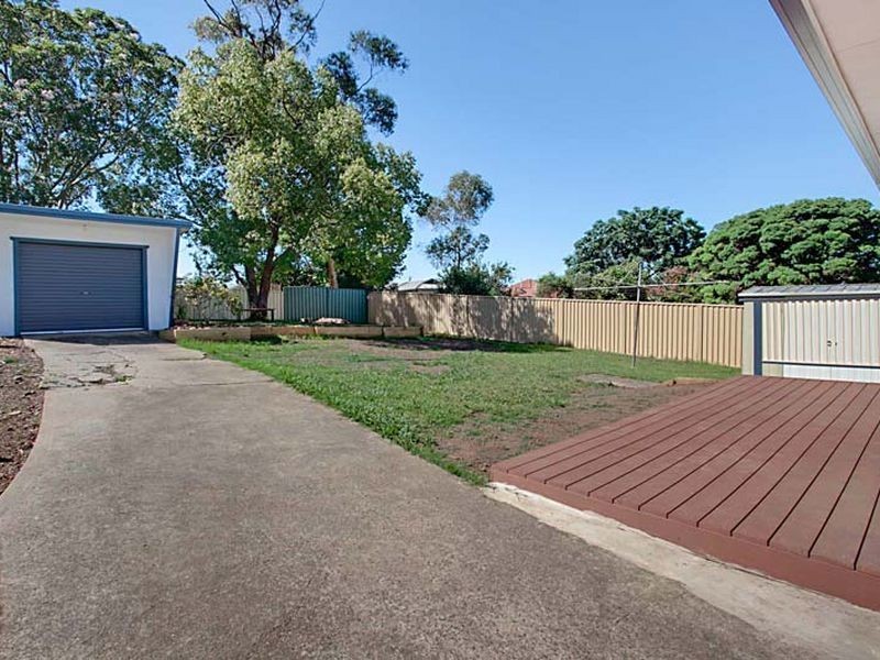 21 Hawkey Crescent, Camden NSW 2570