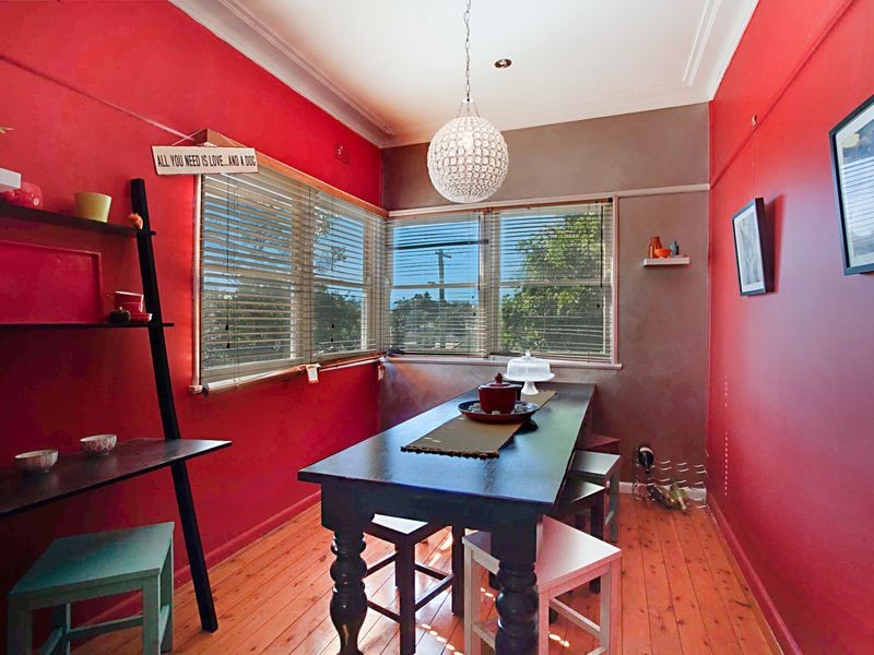 3 Hilltop Crescent, Campbelltown NSW 2560