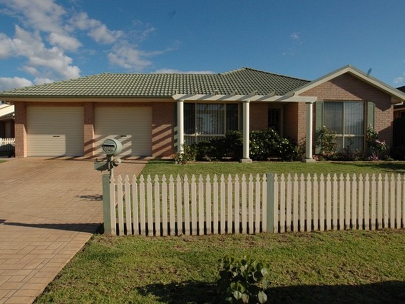 3 MILL STREET, Currans Hill NSW 2567