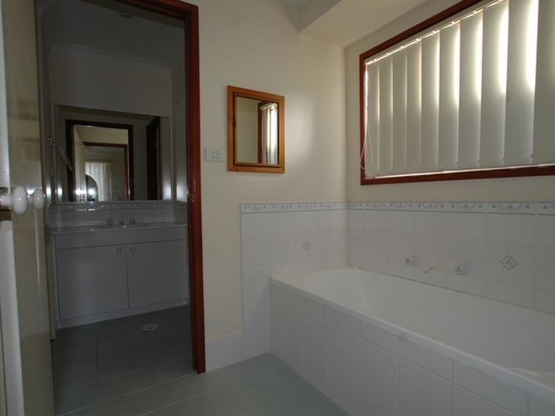 3 MILL STREET, Currans Hill NSW 2567