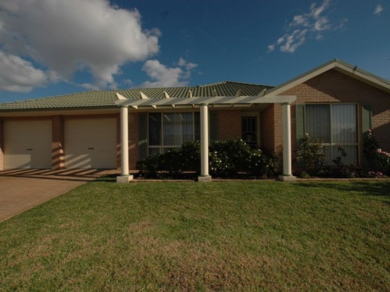 3 MILL STREET, Currans Hill NSW 2567