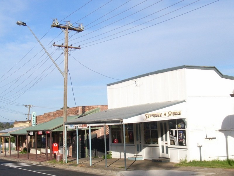 1/79 John Street, The Oaks NSW 2570