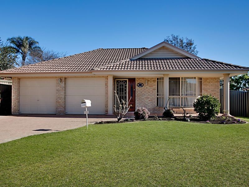 11 Montgomery Circuit, Narellan Vale NSW 2567