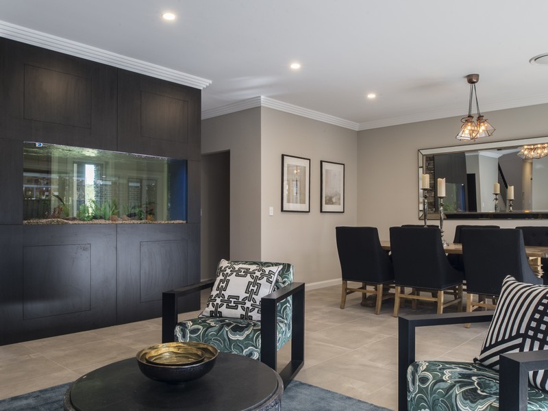 90 Jenolan Circuit, Harrington Park NSW 2567