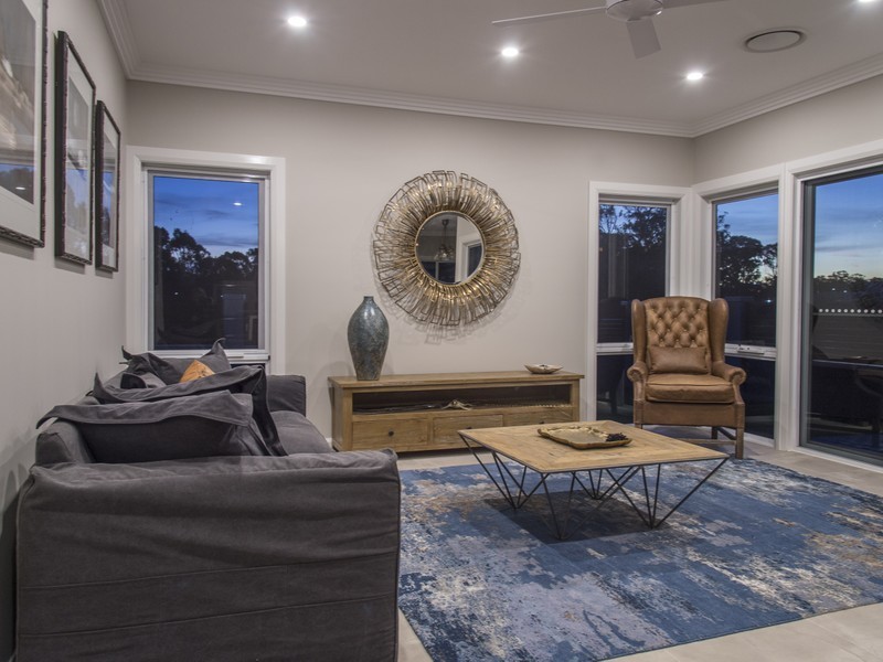 90 Jenolan Circuit, Harrington Park NSW 2567