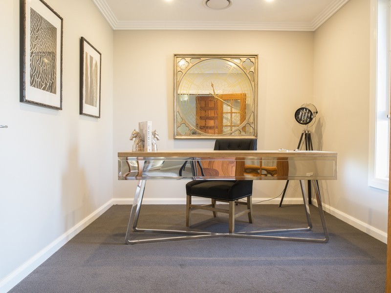 90 Jenolan Circuit, Harrington Park NSW 2567