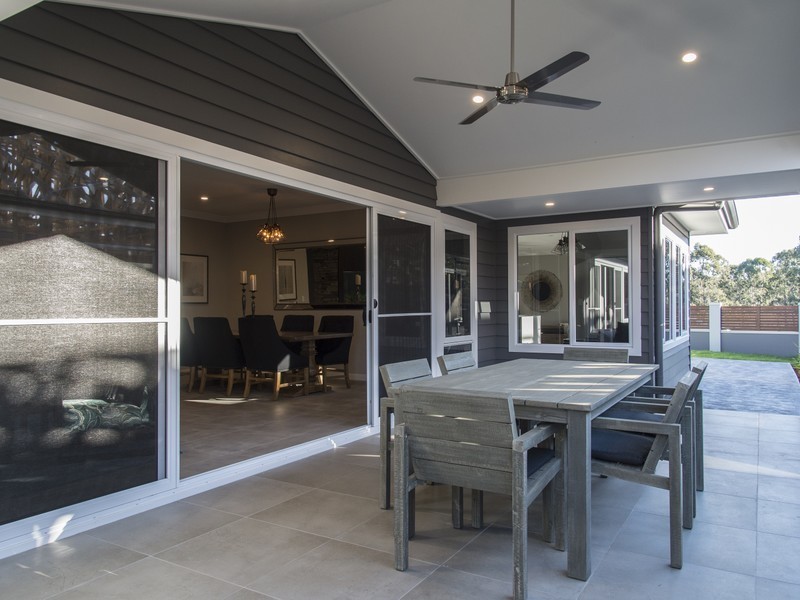 90 Jenolan Circuit, Harrington Park NSW 2567