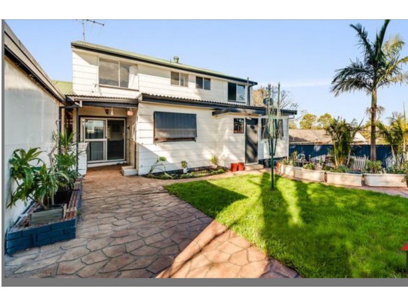 6 Hovell Street, Narellan NSW 2567