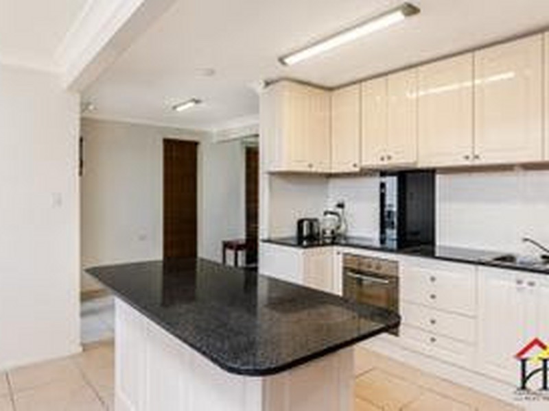 6 Hovell Street, Narellan NSW 2567