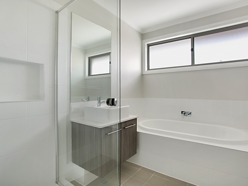 14 Bethany Cove, Catherine Field NSW 2557