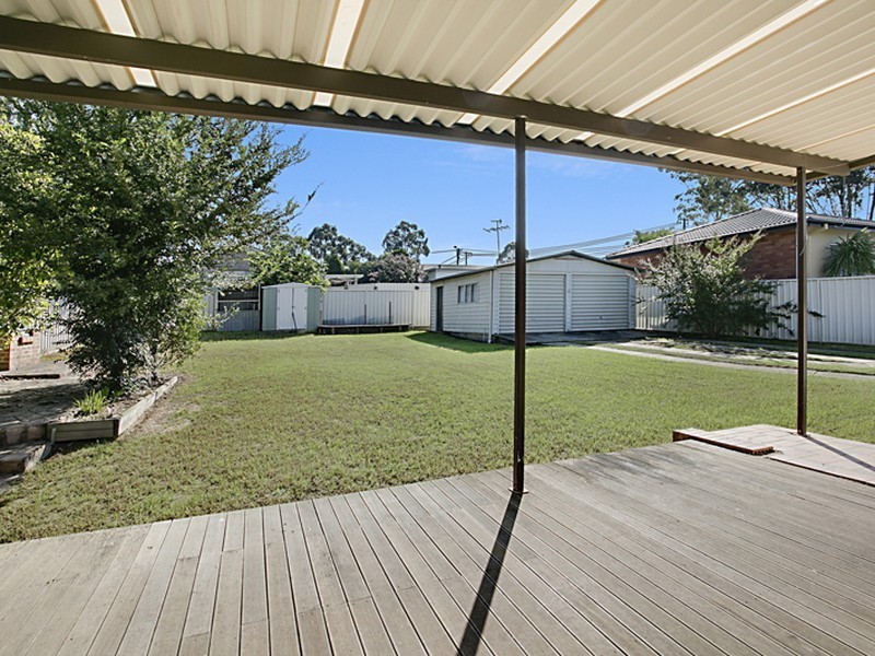 1 Coolalie Avenue, Camden South NSW 2570