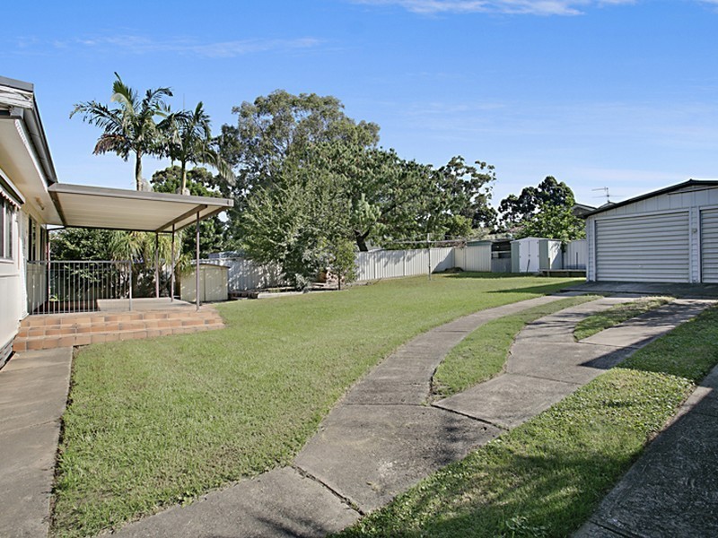 1 Coolalie Avenue, Camden South NSW 2570